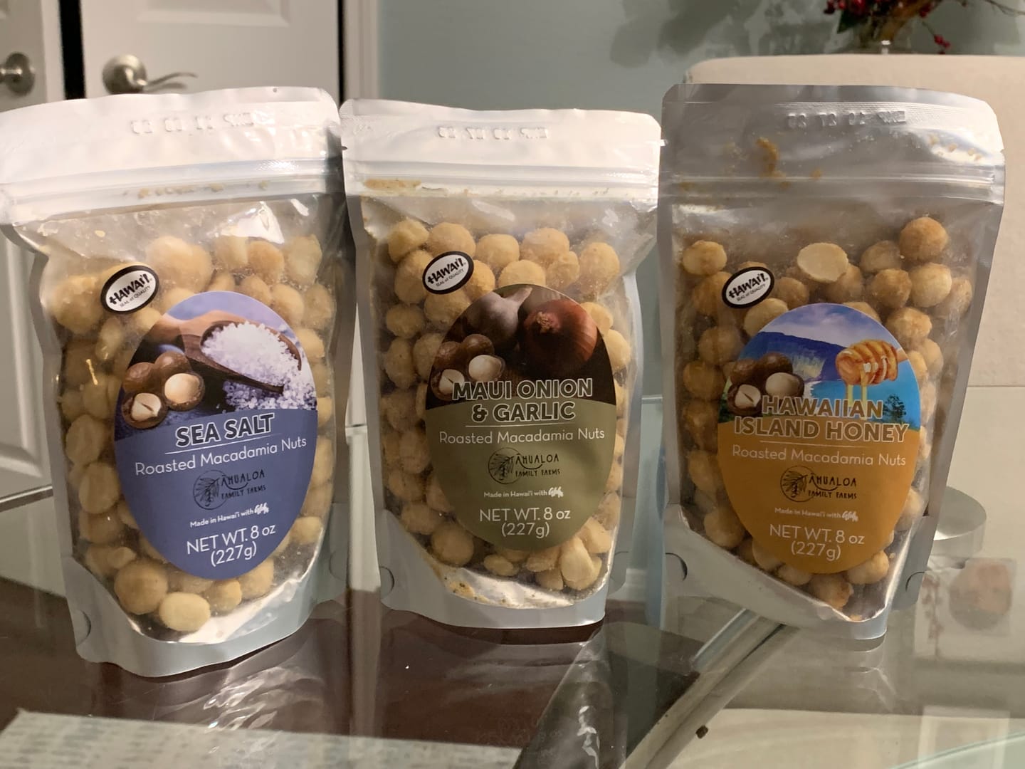 Customer photo review of Maui Onion & Garlic Macadamia Nuts