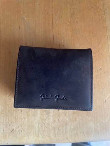 Customer photo review of Flap Boy XL AirTag-Edition - Magic Wallet with Coin Pocket