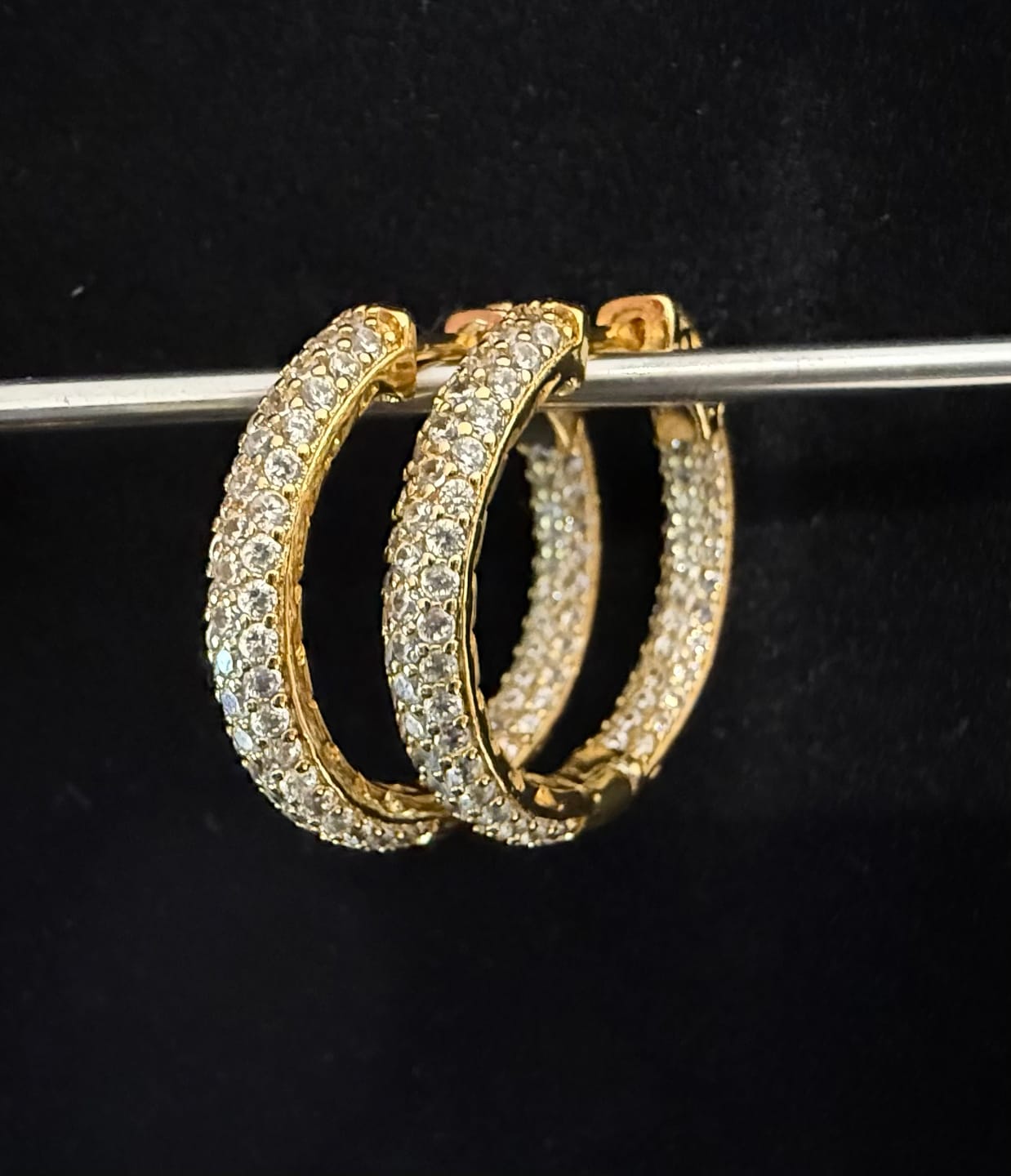 Customer photo review of Hailey Hoops Gold