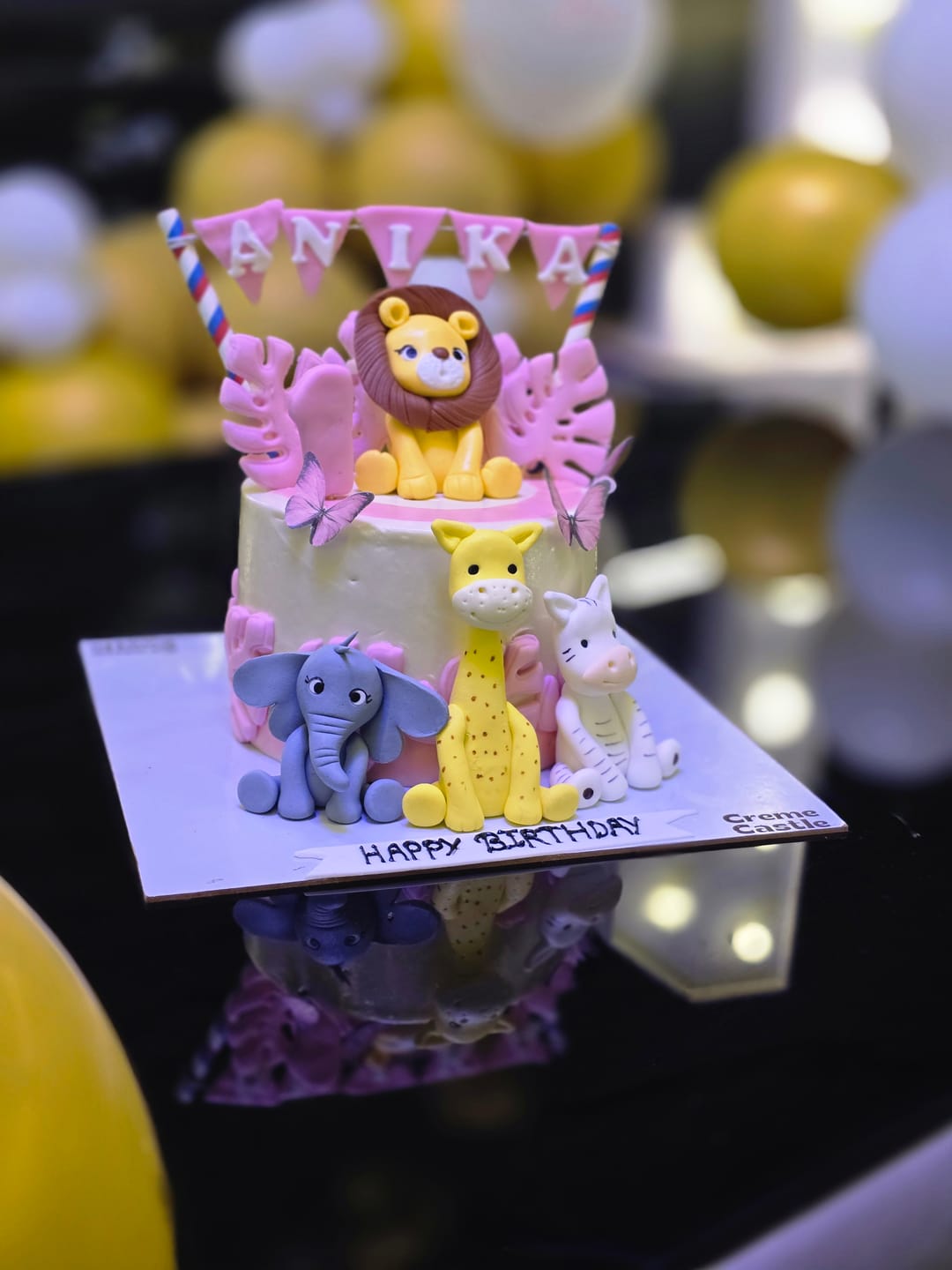 Customer photo review of Jungle theme pink Cake