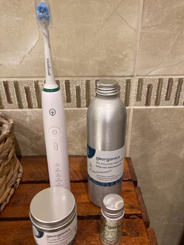 Customer photo review of Oil Pulling Mouthwash - English Peppermint