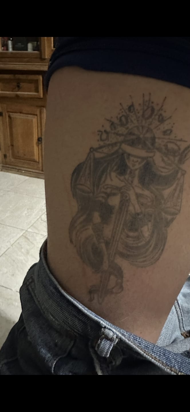 Customer photo review of Justicia