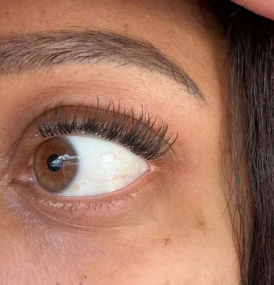 Customer photo review of 3-in-1 Lash Bond & Seal & Remover（Black Bond）