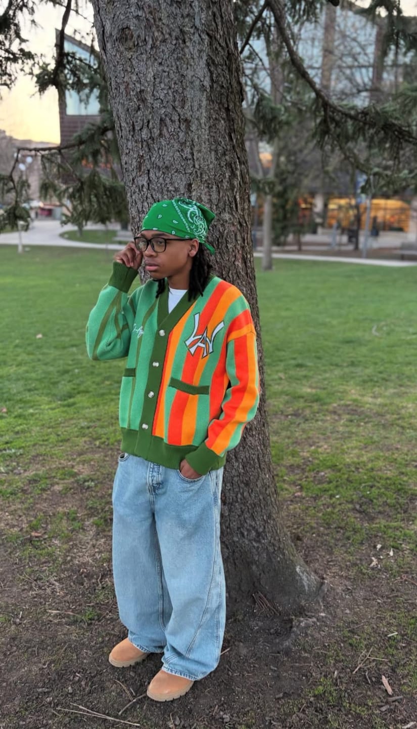 Customer photo review of City Cardigan- Green & Orange