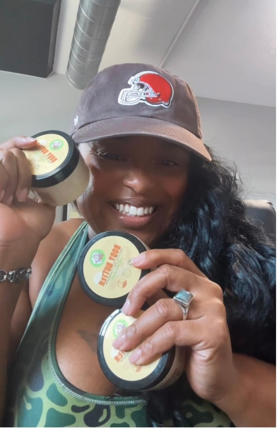 Customer photo review of VANILLA BUTTERCREAM Sea Moss Body Butter