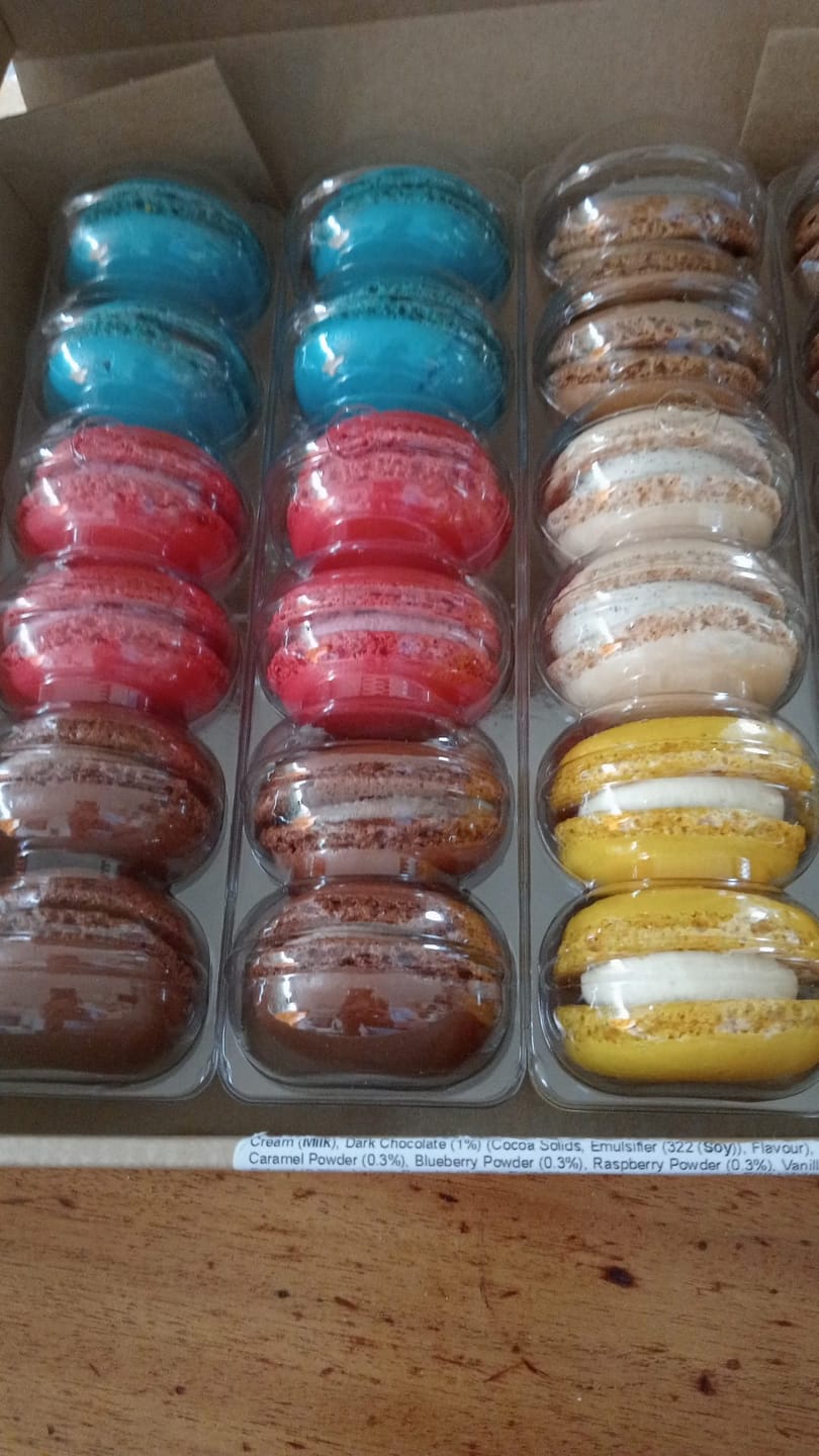 Customer photo review of Mixed Box - Original (12 or 24)