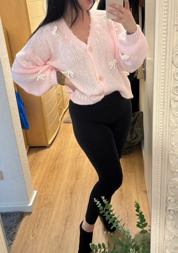 Customer photo review of Oversize Mini Schleifen Cardigan