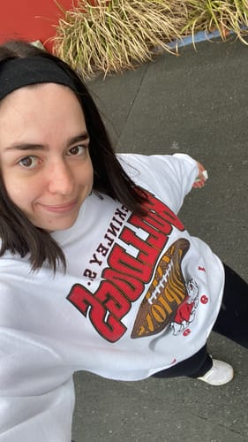 Customer photo review of Vintage McKinley Bulldogs 1997 Sweatshirt (L)