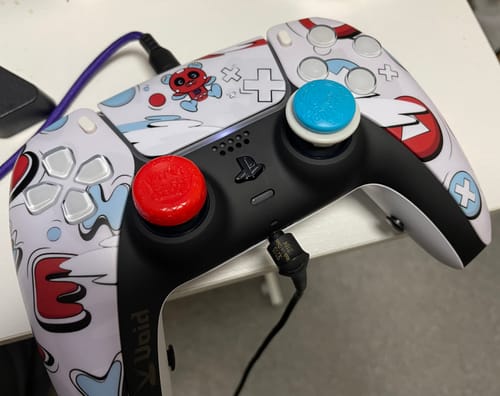 Customer photo review of 【PS5 | PC】cheeky x Void Gaming コラボコントローラー cheekyコン
