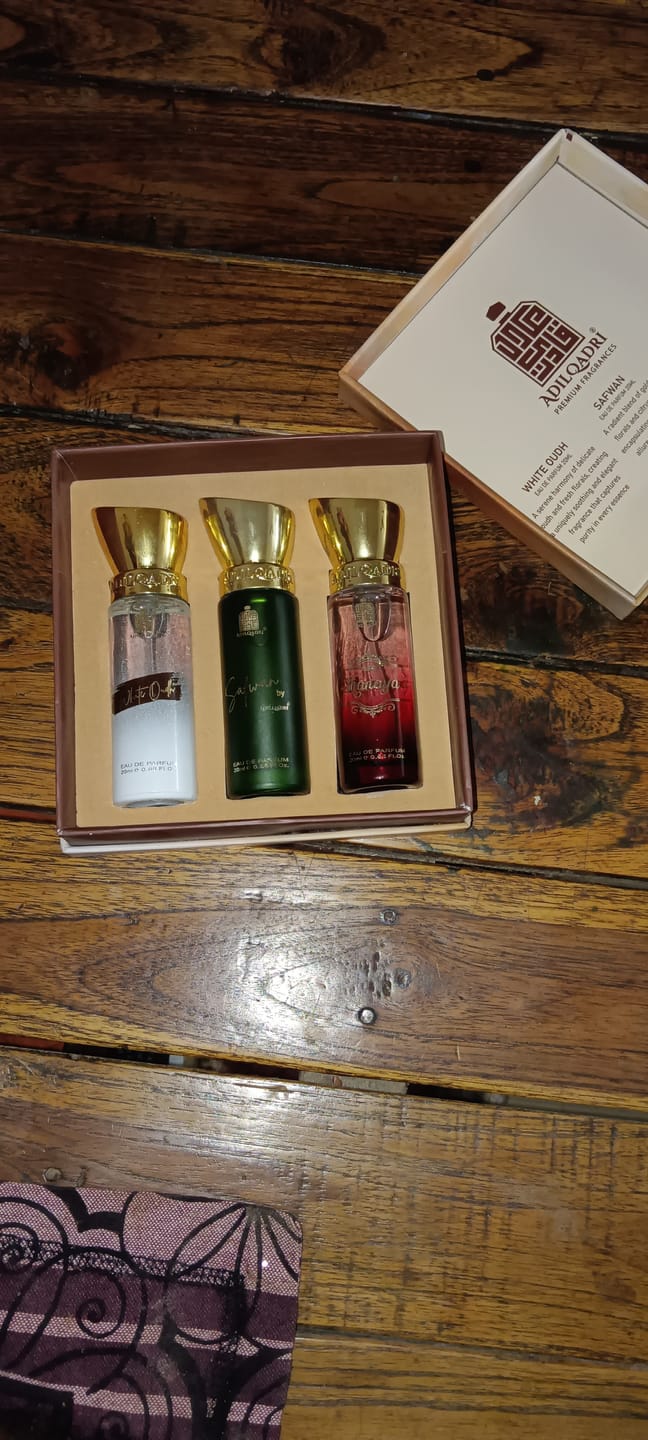 Customer photo review of Captivating Trio 3 Pcs Set Of Premium Perfume Spray