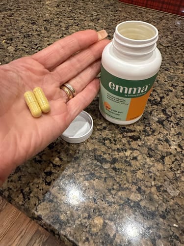 Customer photo review of Emma