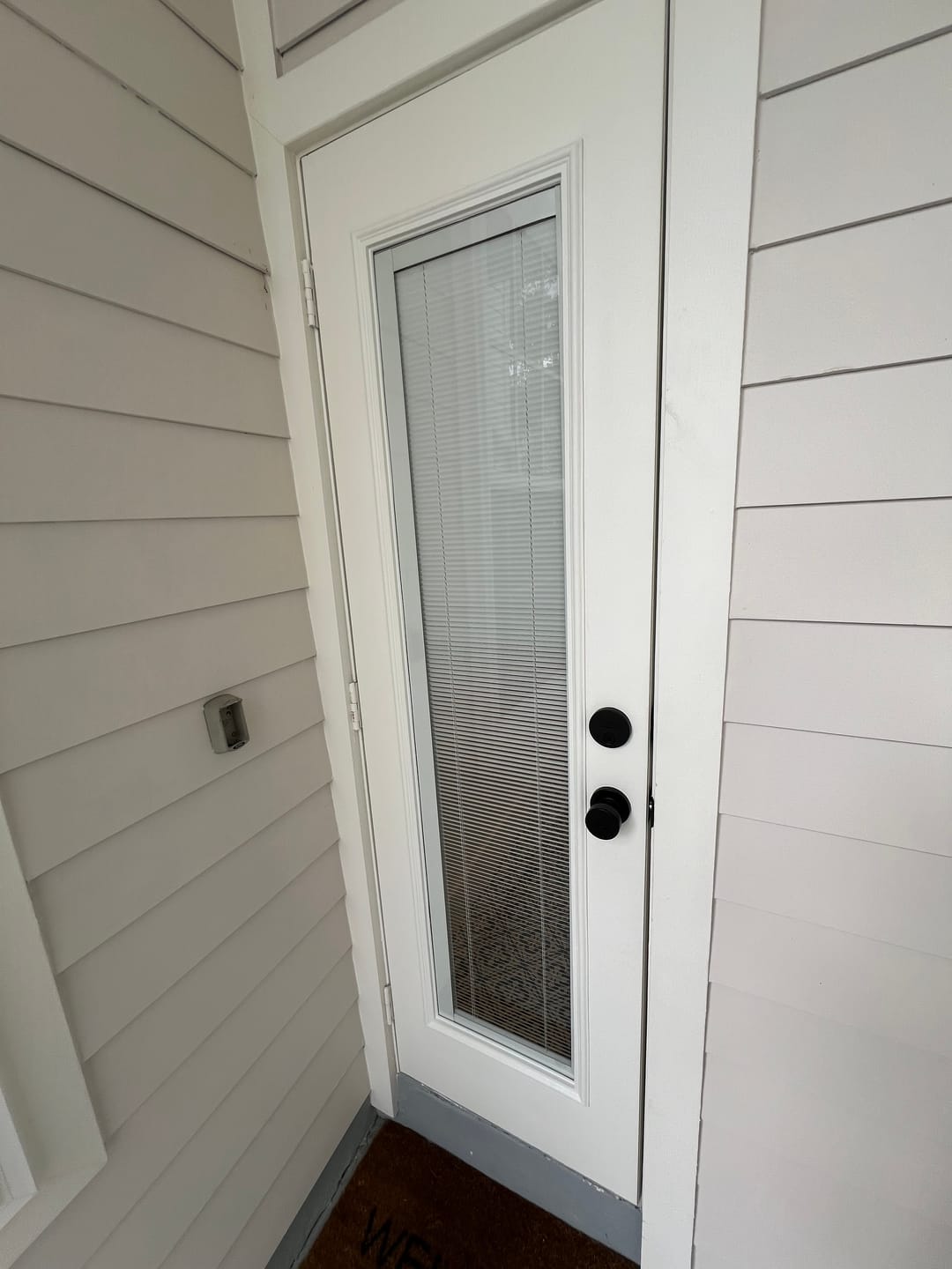 Customer photo review of Raise & Lower Blinds Glass and Frame Kit (Extra Wide Full Sidelite)