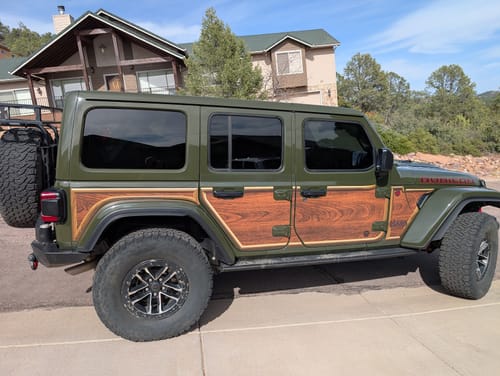 Customer photo review of MEK Removable Trail Armor: JLU