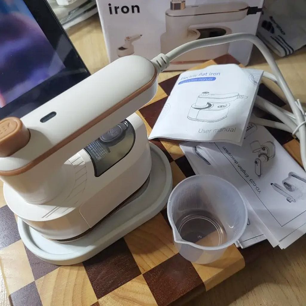 Customer photo review of Mini Ironing Machine