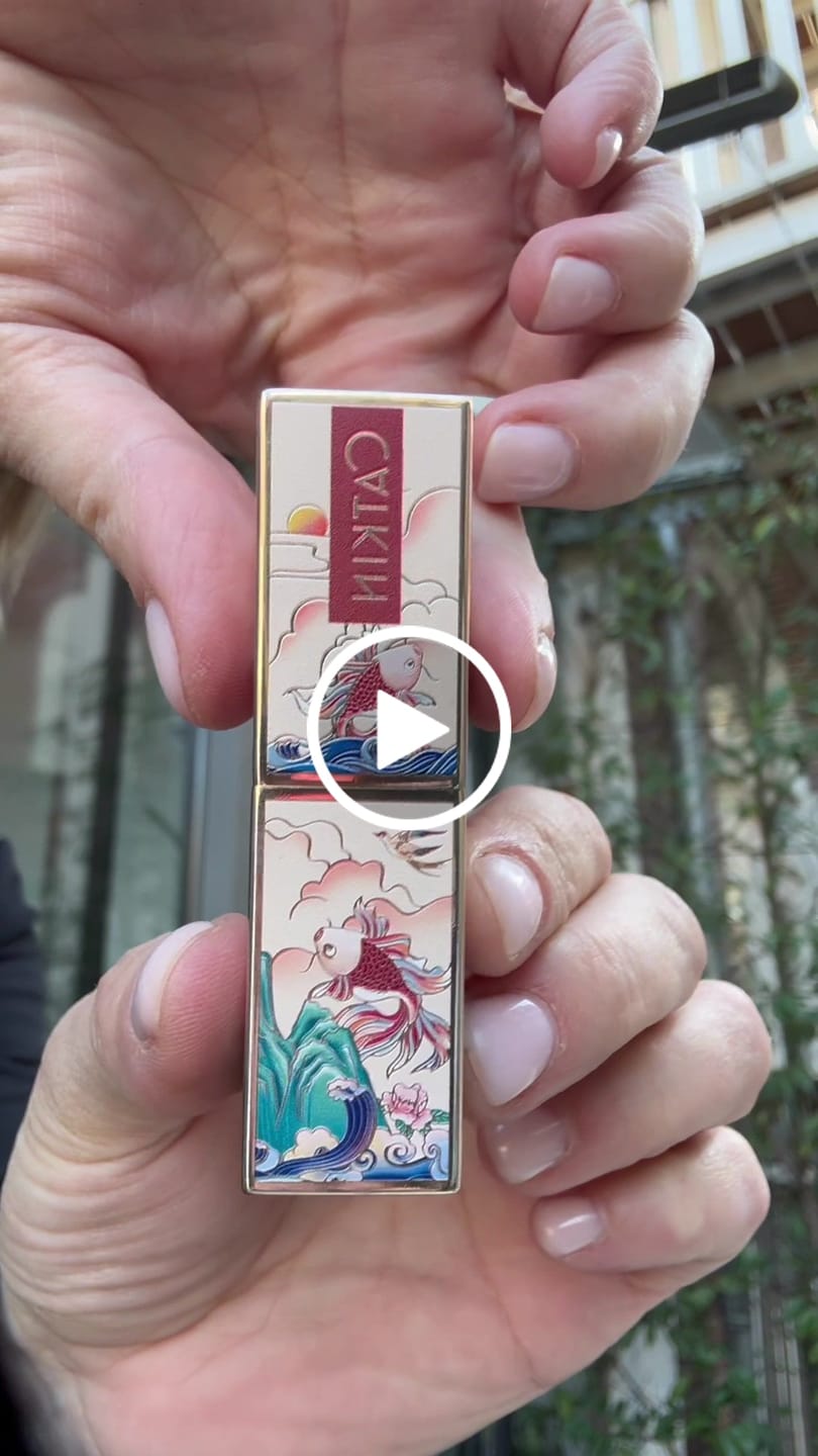 Customer video review of CATKIN Moonlight Hydrating Lip Balm
