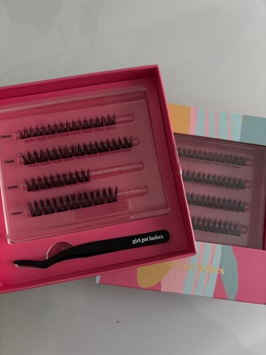 Customer photo review of Lucky Charm - Pre-Glued Lashes