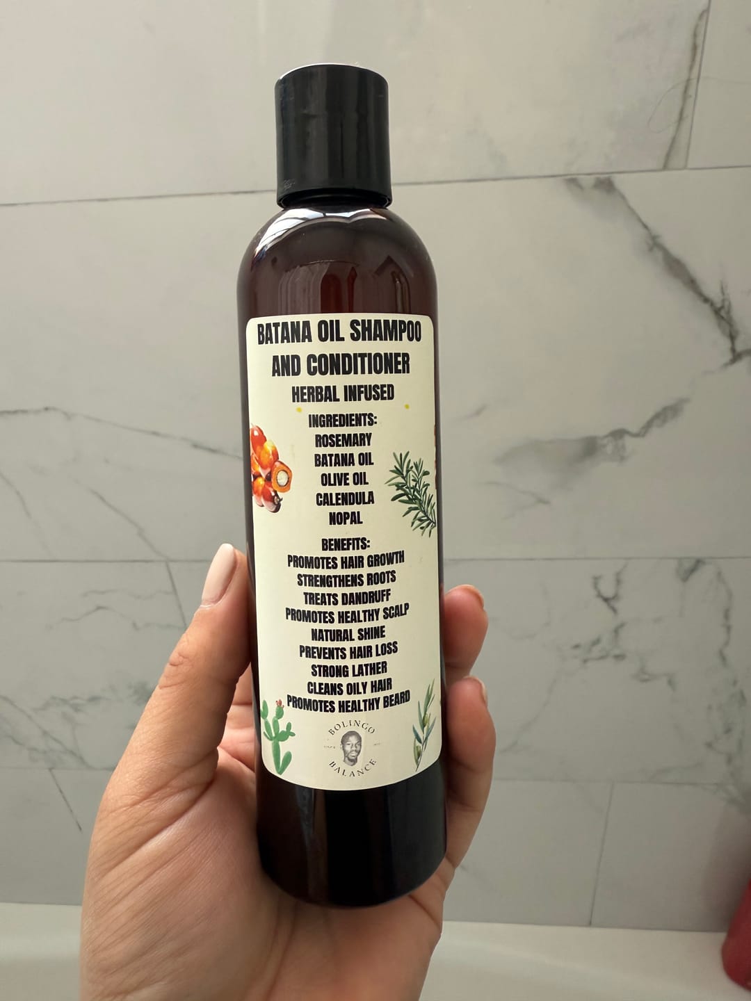 Customer photo review of BATANA OIL SHAMPOO