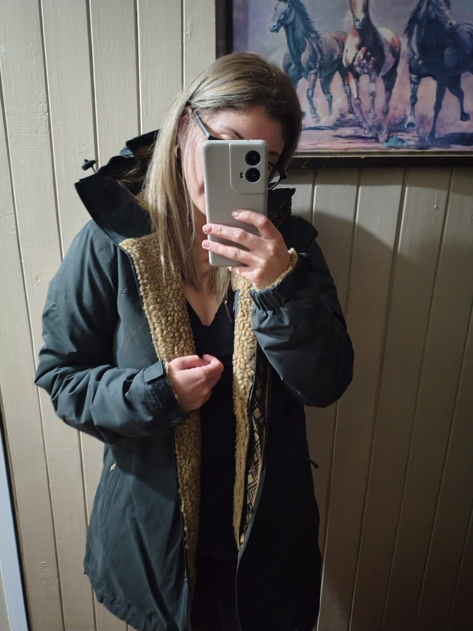 Customer photo review of Parka Impermeable Reversible Camaleon Mujer