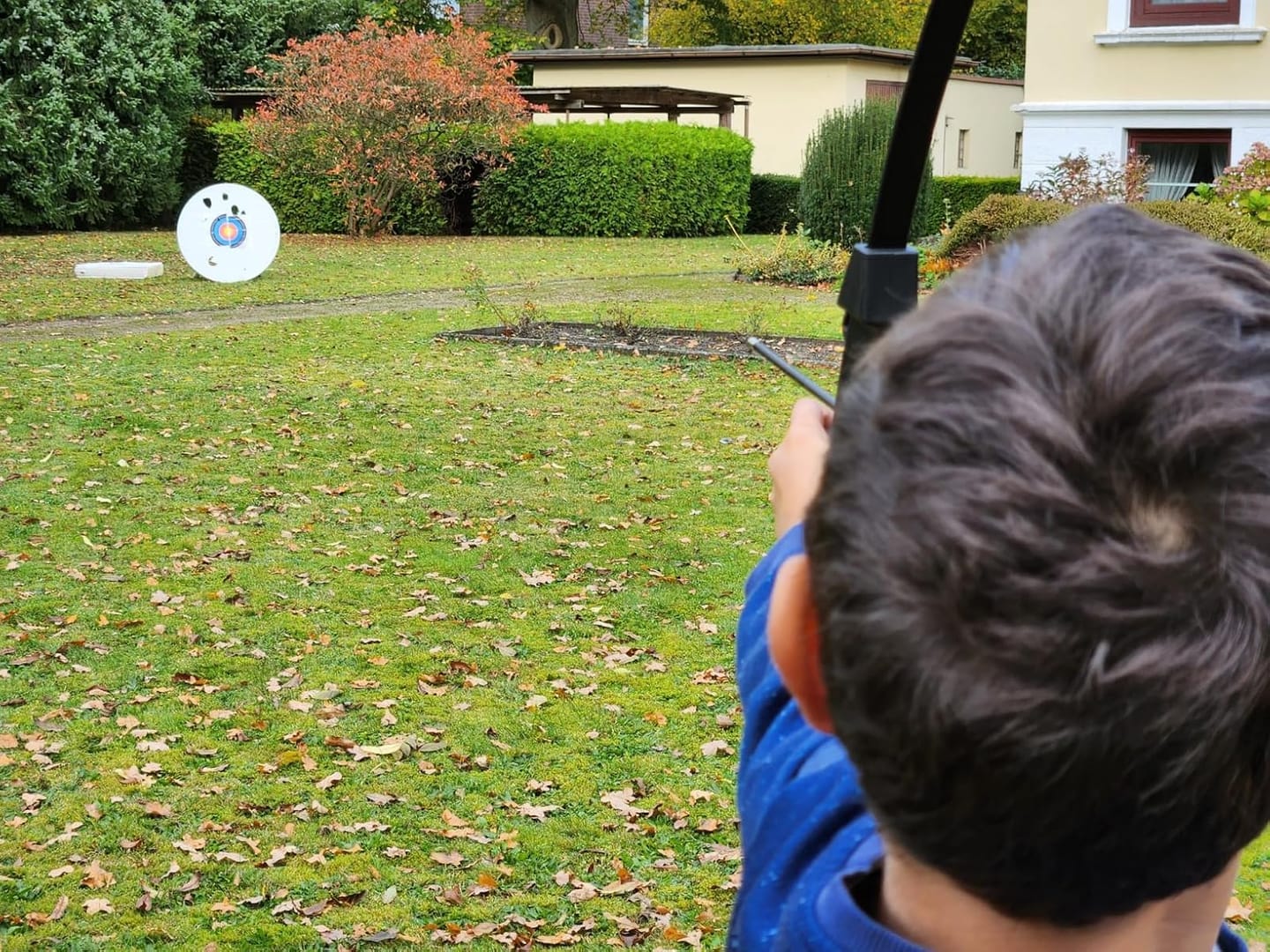 Customer photo review of Sportbogen Set für Kinder mit 6 Carbon-Hybrid Pfeilen und 3 Zielscheiben
