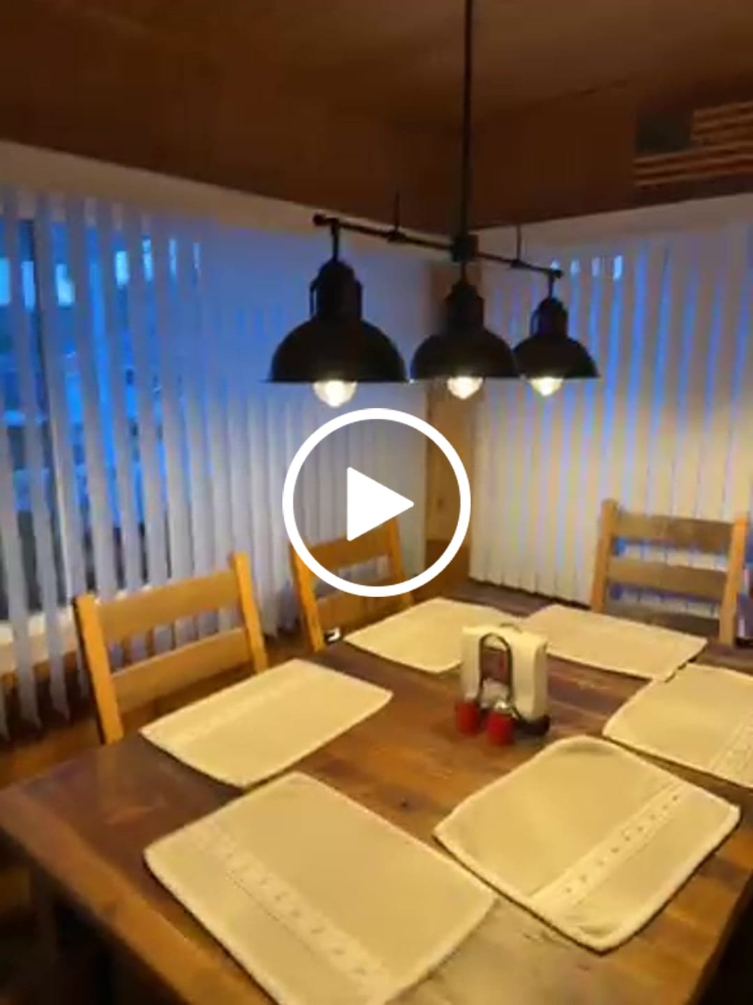 Customer video review of Modern Farmhouse 3-light Island Pot Lid Dome Pendant