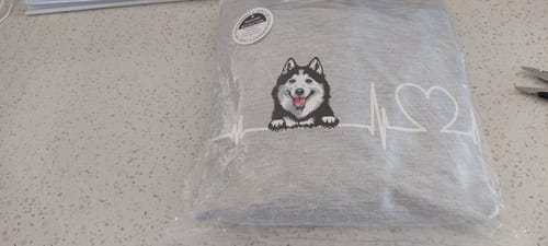 Customer photo review of HEARTBEAT HOODIE (Unisex)