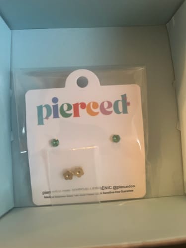 Customer photo review of March Birthstone (Aquamarine)