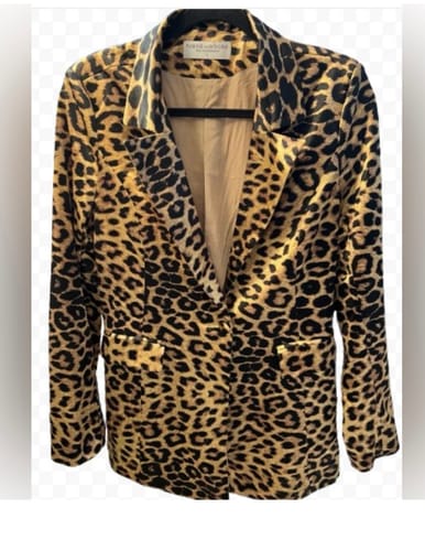 Customer photo review of The Luck of the Draw Mystery Women's Secondhand Clothing
