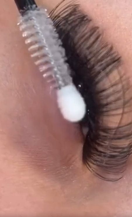 Customer photo review of Lash Bond & Seal - Black 10ml