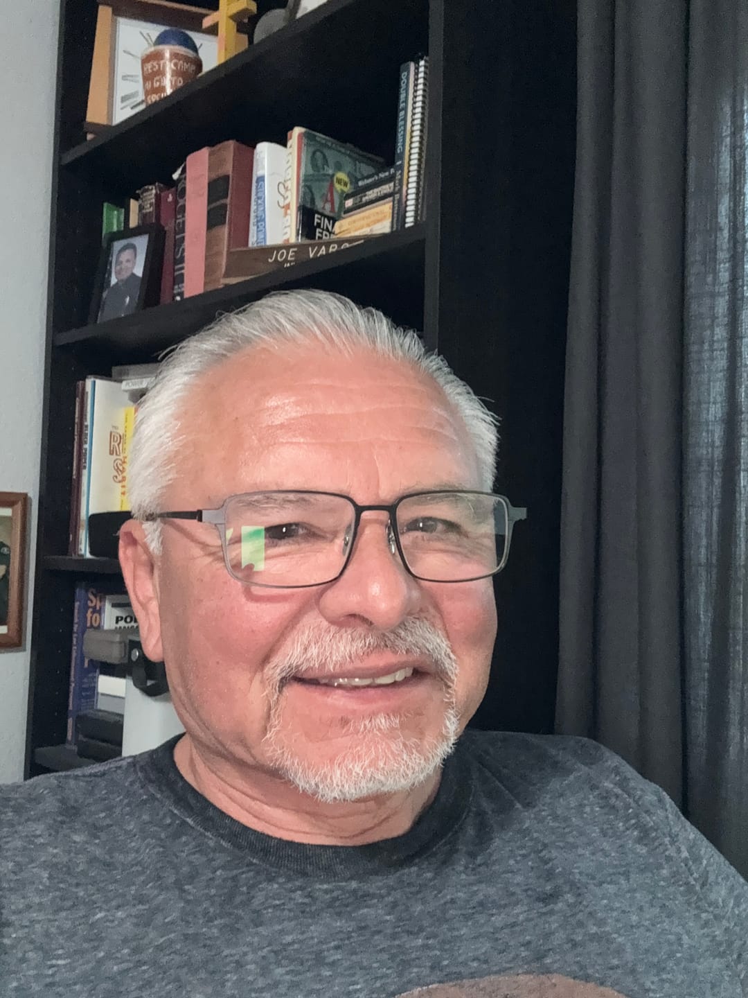 Customer photo review of Turing Magnetic Clip-on | Black Frame