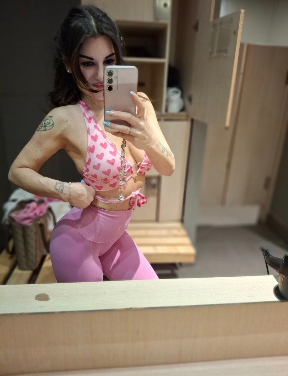 Customer photo review of Leggings Push Up All-up Rosa Frida