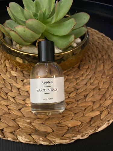 Customer photo review of WOOD & SAGE EAU DE PARFUM