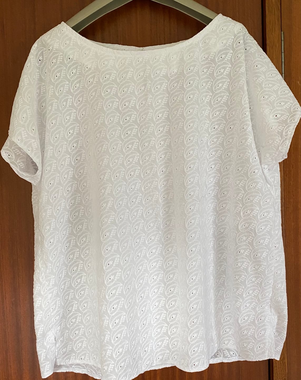 Customer photo review of Flower Paisley White Embroidered Cotton Fabric #5