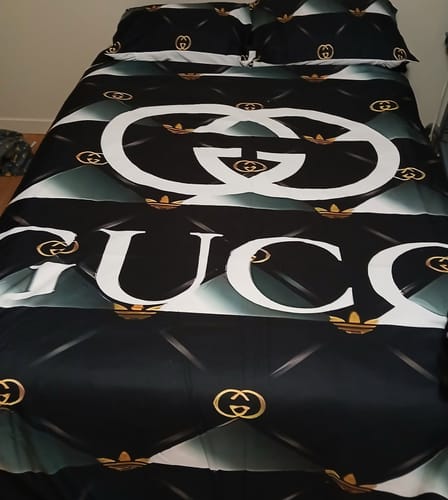 Customer photo review of gucci bedding set star war Luxury bed sheets
