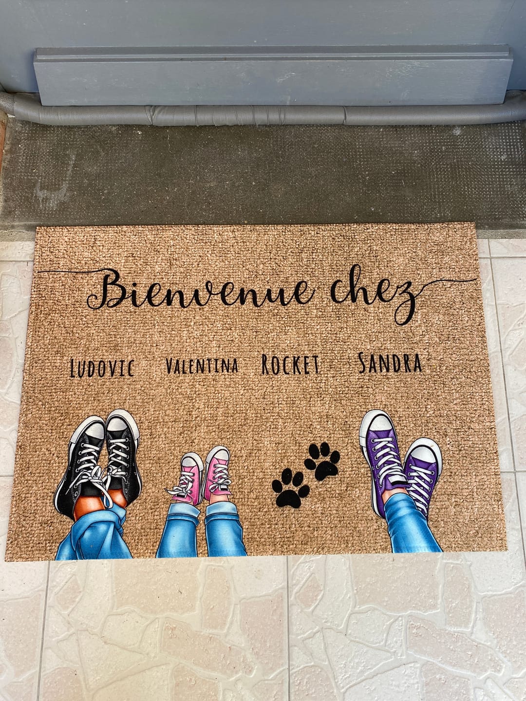 Customer photo review of Chaussures et pattes - Paillasson personnalisé