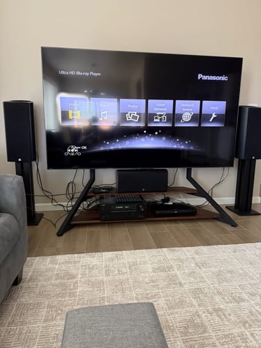 Customer photo review of Eiffel V2 FT100 TV Stand