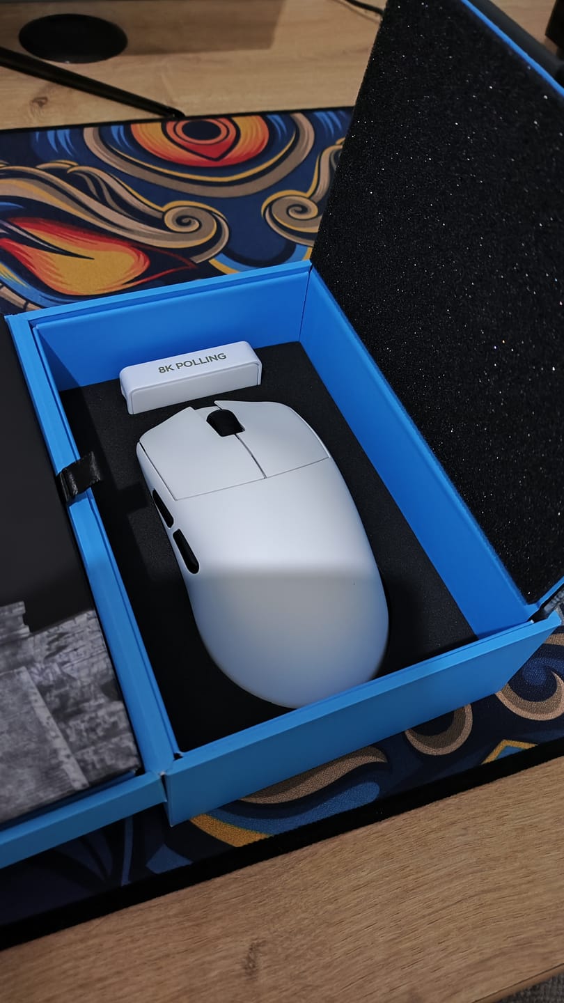 Customer photo review of Lamzu Maya X Wireless Mouse
