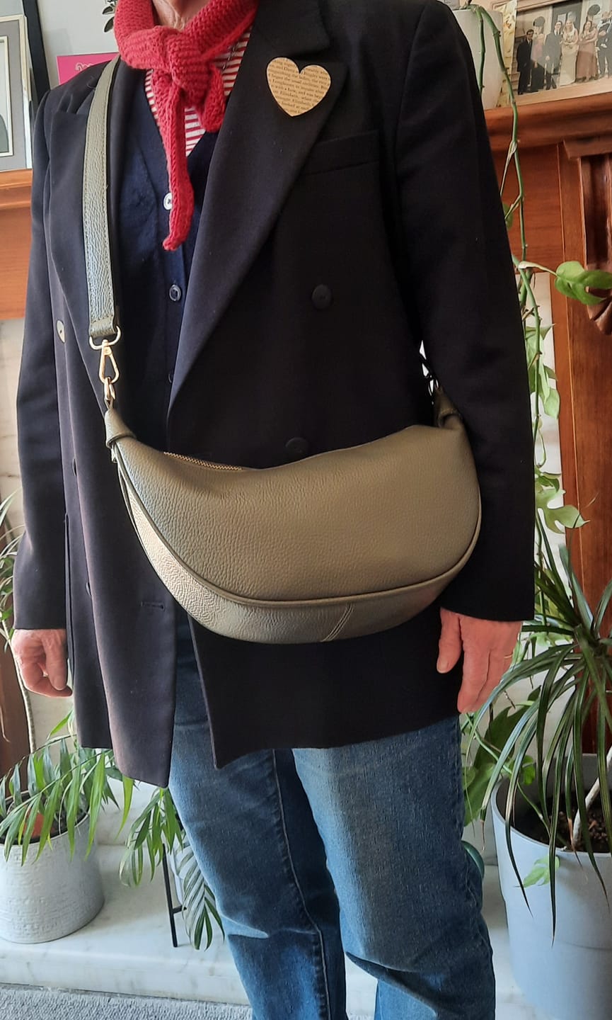Customer photo review of Ambra Crossbody Bag