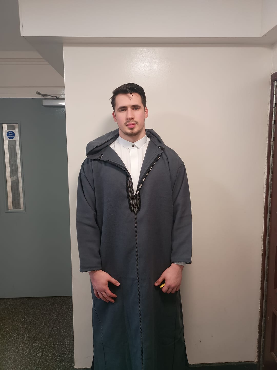 Customer photo review of Al-Haq Signature Abyad Thobe