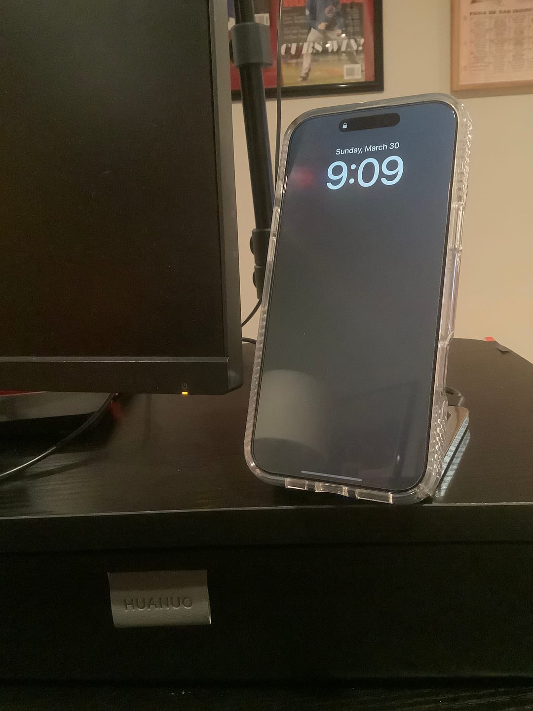 Customer photo review of PASSPORT - WIRELESS CHARGING STATION