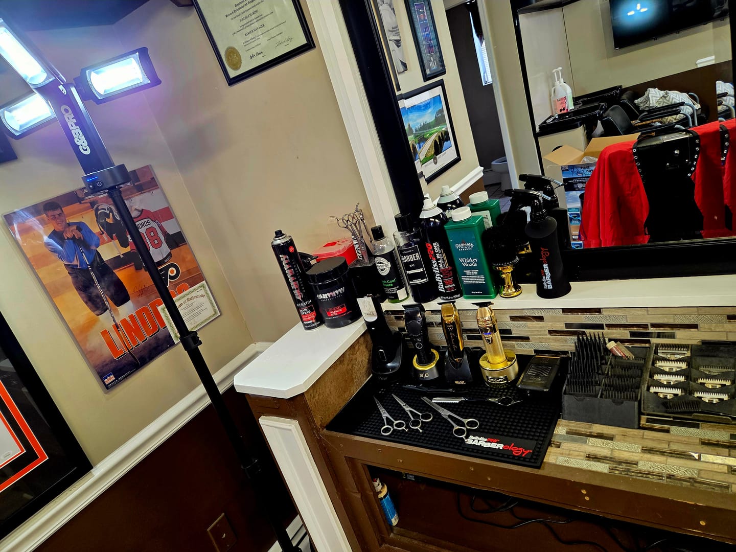 Customer photo review of Multi Directional LED Light Stand