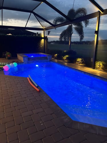 Customer photo review of Jandy color led pool light 50' 12v - cplvrgbws50