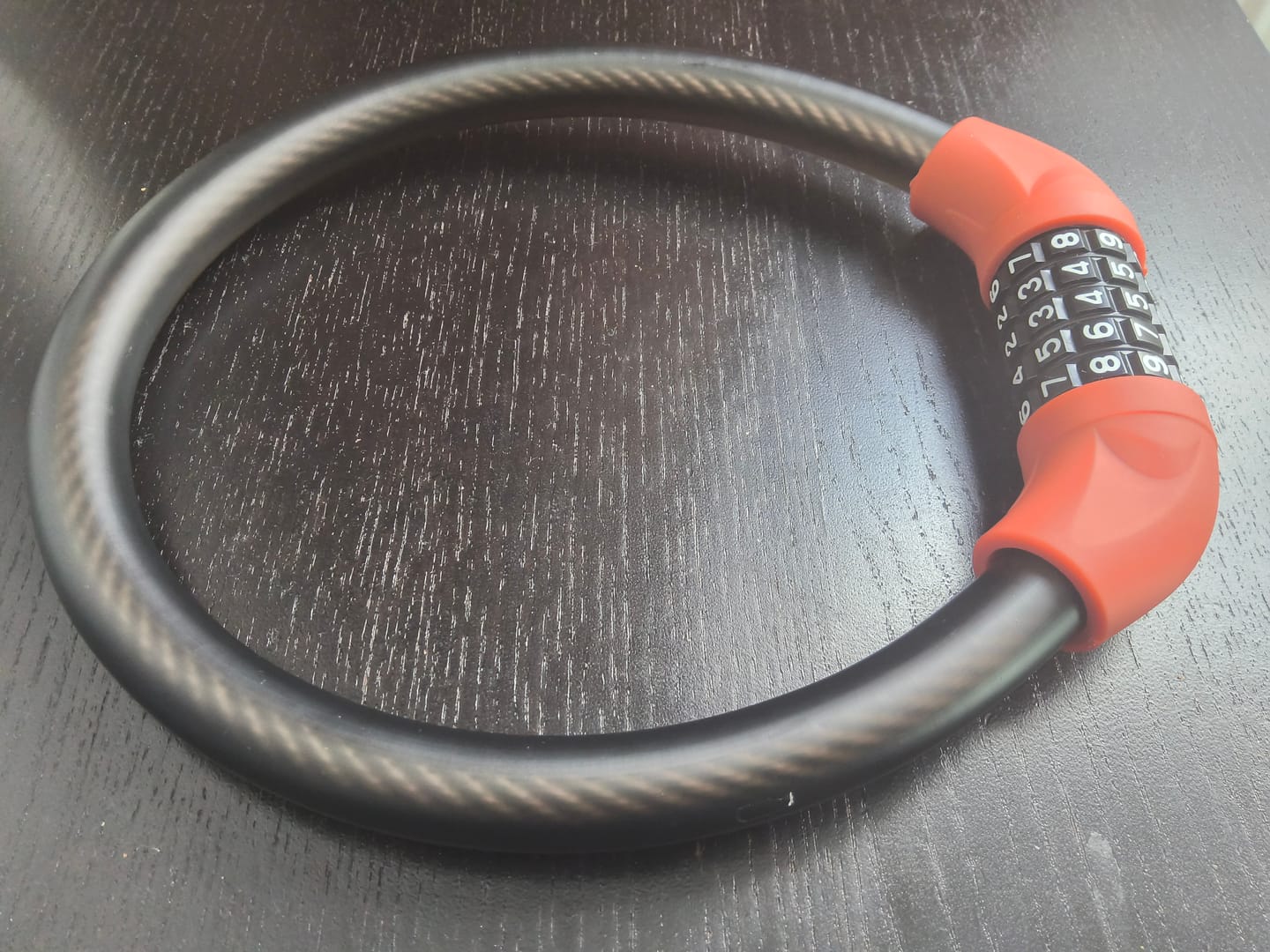 Customer photo review of Vakole Bike Lock Steel Five-digit Code Anti-theft 1.72CM Bold Cable Password Lock