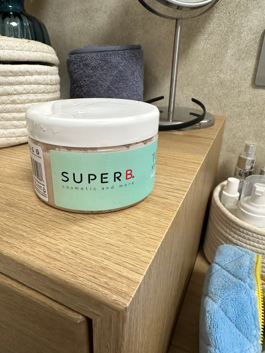 Customer photo review of TOUCH MY SKIN body scrub