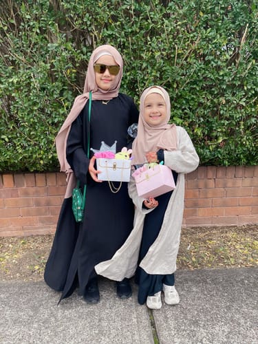 Customer photo review of Men's Ikaf Polyester Short Sleeve Abaya - Grey