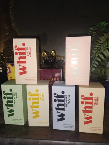 Customer photo review of Crimson Reverie (Insp. by Black Orchid)