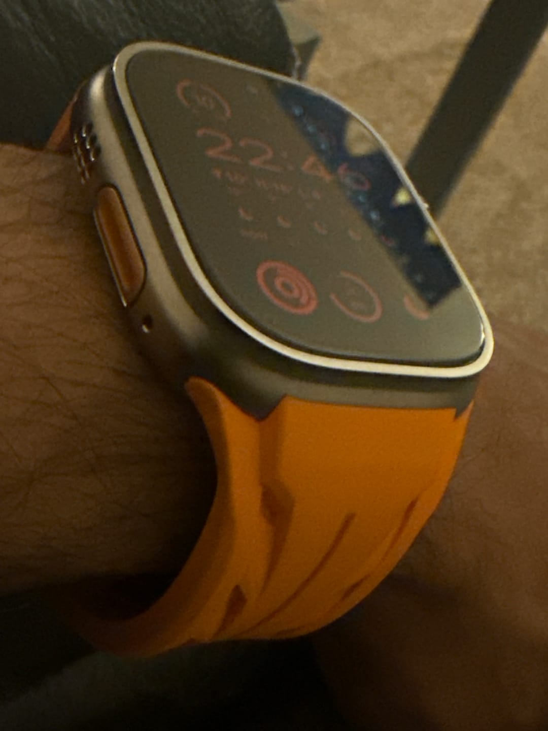 Customer photo review of Fluoro Rubber Butterfly Clasp Premium Strap for Apple Watch