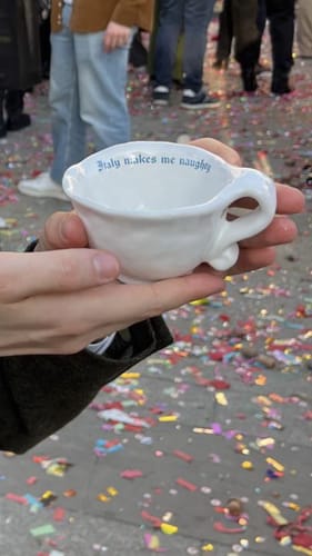 Customer photo review of "Italy makes me naughty" Sassy Cappuccino Cup