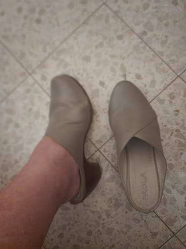 Customer photo review of כפכפי עקב - קרין