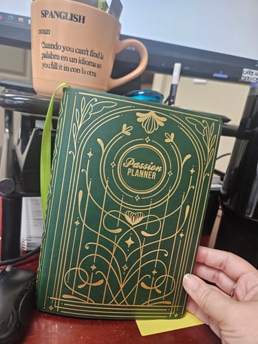 Customer photo review of Daily Planner - Undated - Evergreen Gilded Magic