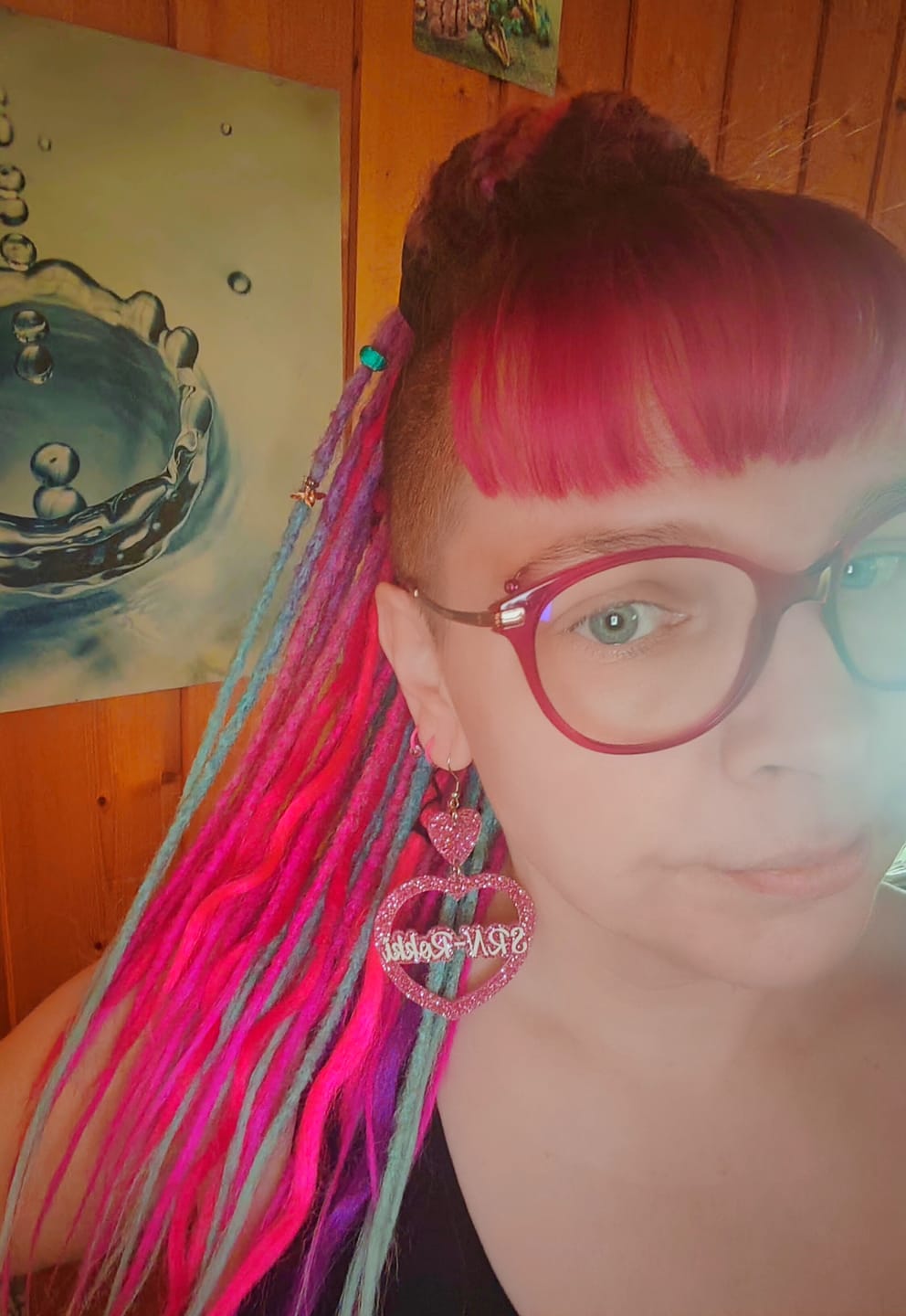 Customer photo review of Sydän korvikset omalla tekstillä
